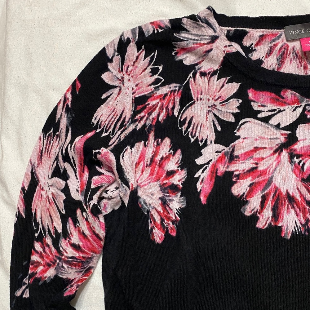Vince Camuto signature Black and Pink Floral Long Sleeve Sweater - Picture 6 of 7